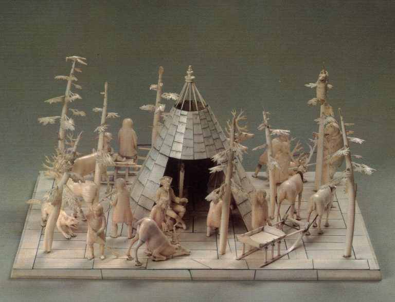 "Nenets camp" sculptural group . Front view. 18th century