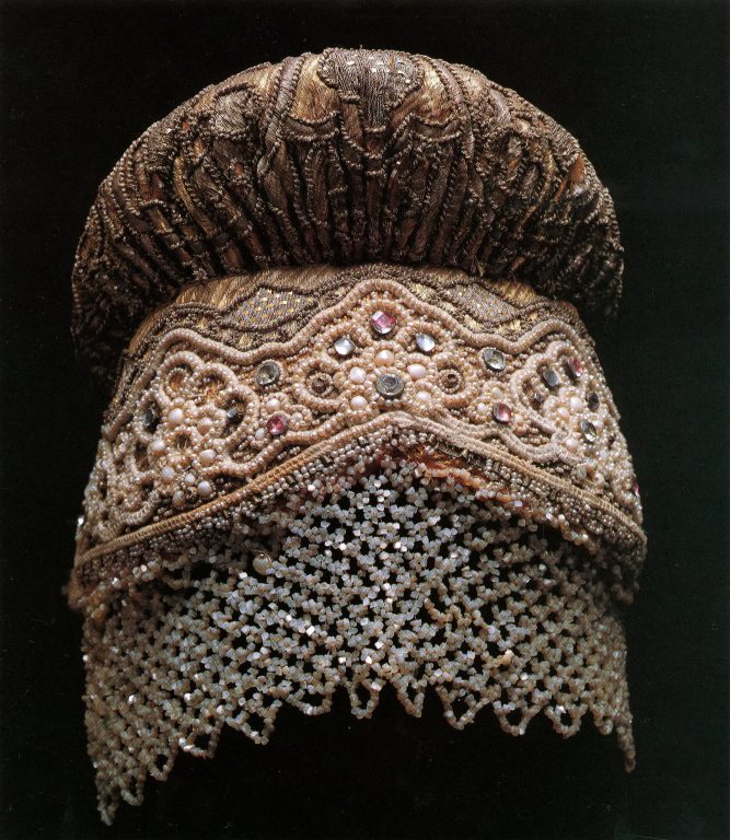 Sbornik headdress. First half of the 19th century