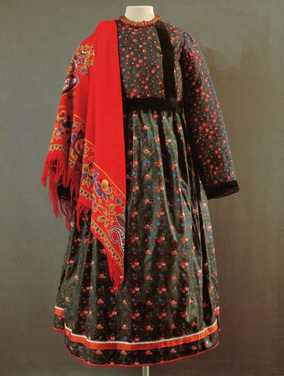 Woman's overdress