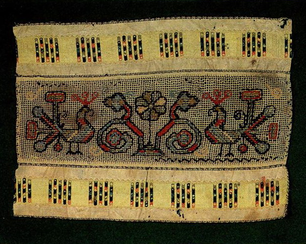 Peacocks and the Tree of Life on towel edge (Tambov). Second half of   19th century