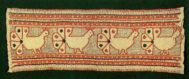 Peacocks  on towel insertion (Kaluga). <br/>Second half of   19th century