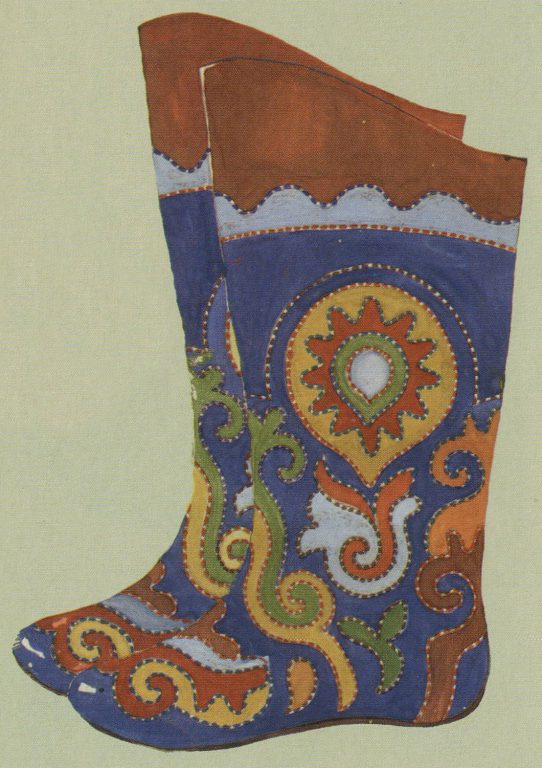 Embroidered ichigi (boots of soft leather). <br/>Mid-19th century