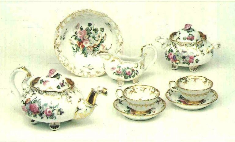 Tea-set from the Terekhovs-Kiselyov factory. Late 18th mid 19th centuries