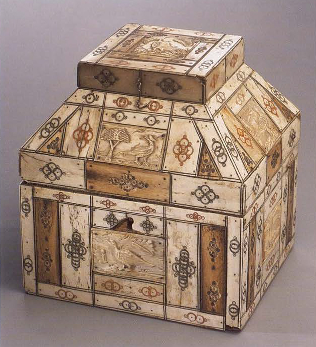 Casket of teremok form. <br/>1st half of the 18th century