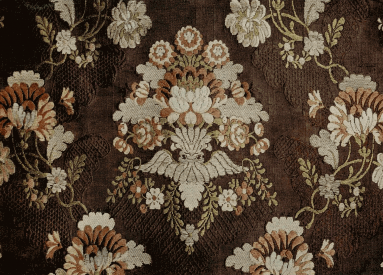 Silk fabric (gros-de-Tours) with colored and gold threads pattern