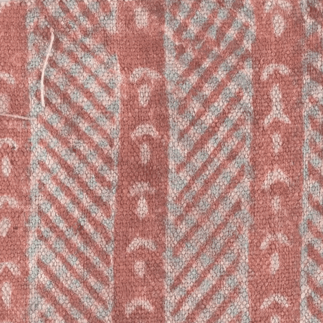 Block-printed fabric sample. Fragment. <br/>17th century