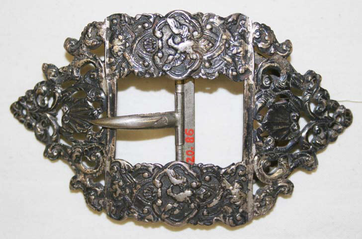 Belt buckle