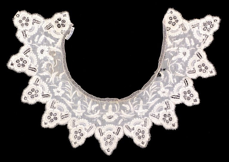 Collar