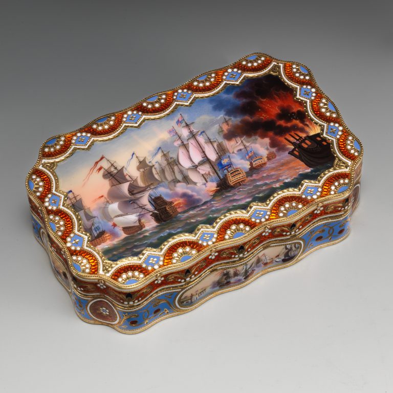 Snuffbox with naval battle scenes