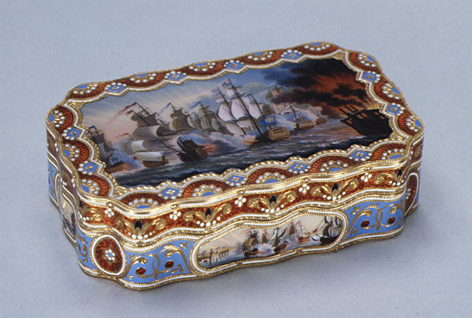 Snuffbox with naval battle scenes