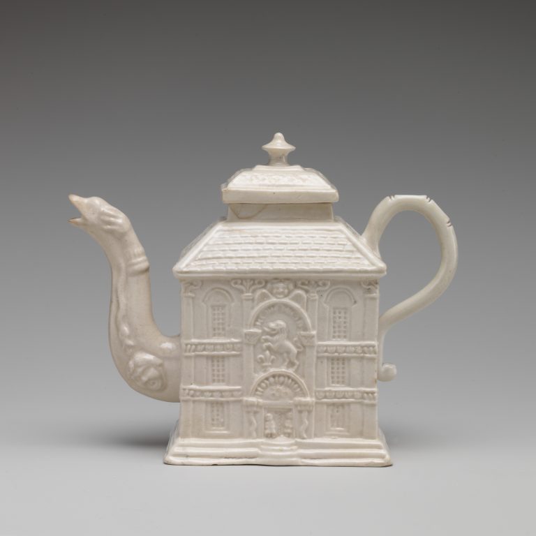 Teapot in the form of a house