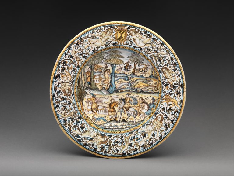 Plate with hunting scene and arms of the AlarГ§on y Mendoza family