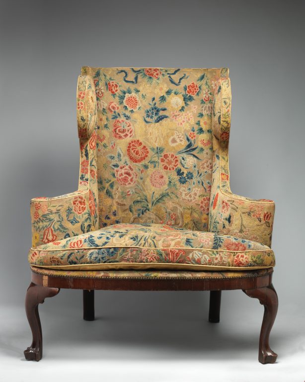 Wing chair