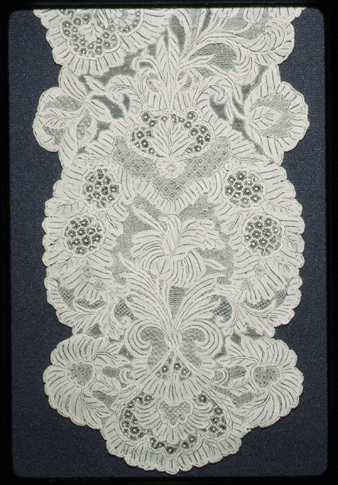 Pair of lappets
