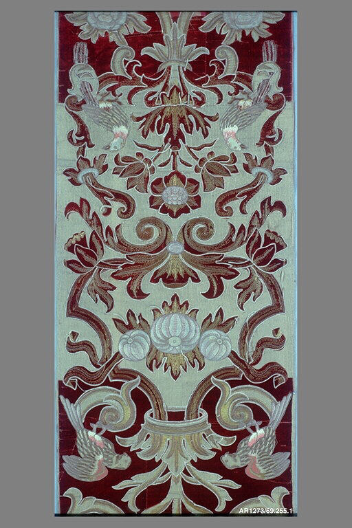 Pair of vertical panels
