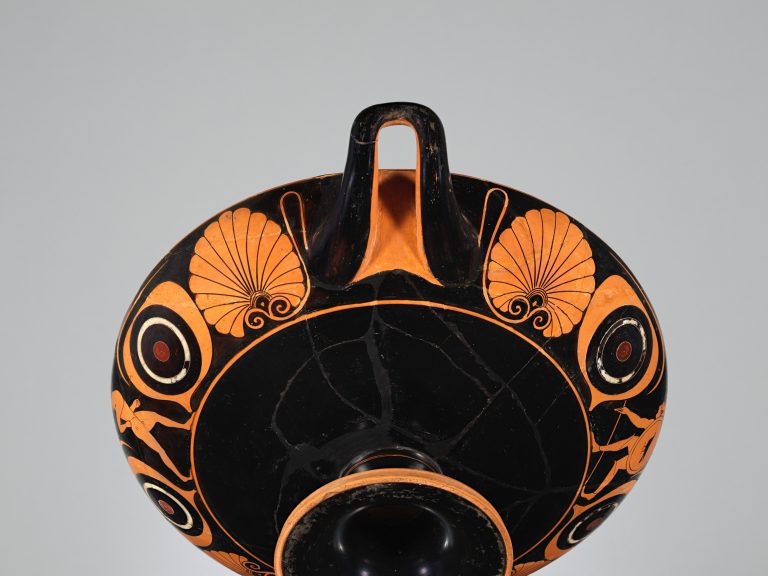 Terracotta kylix: eye-cup (drinking cup)