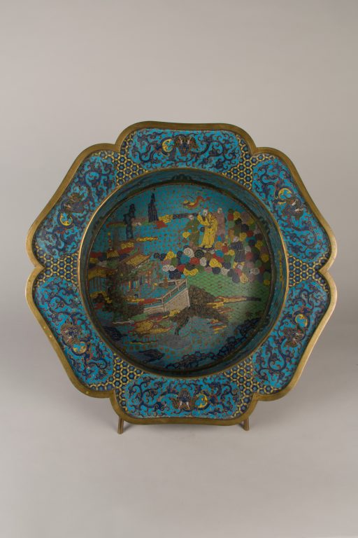 Bowl with Scene of Daoist Immortals