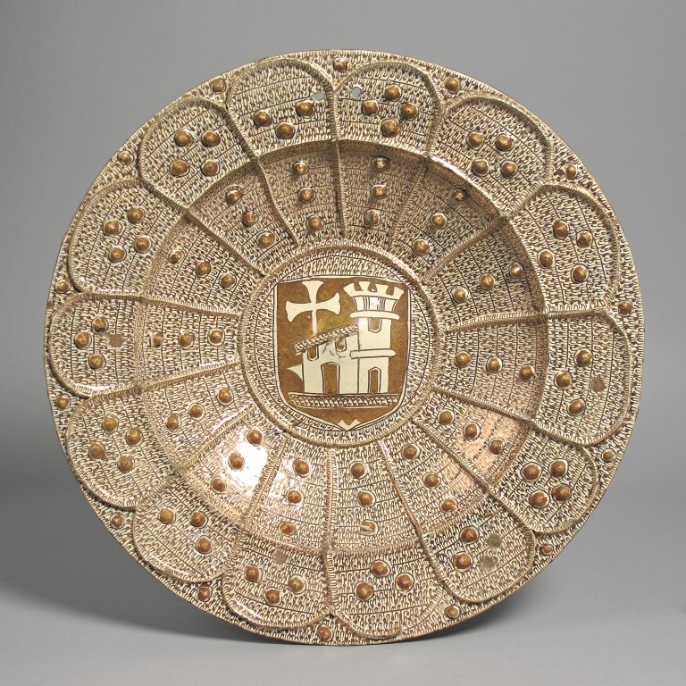 Dish with Unidentified Coat of Arms