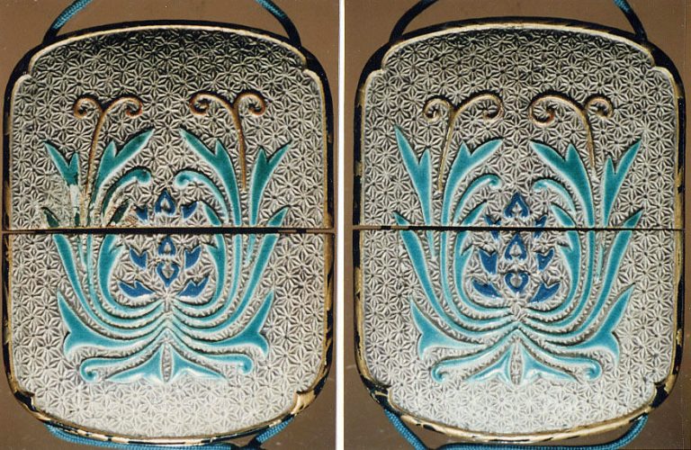 Case (Inrō) with Design of Pottery Plaques