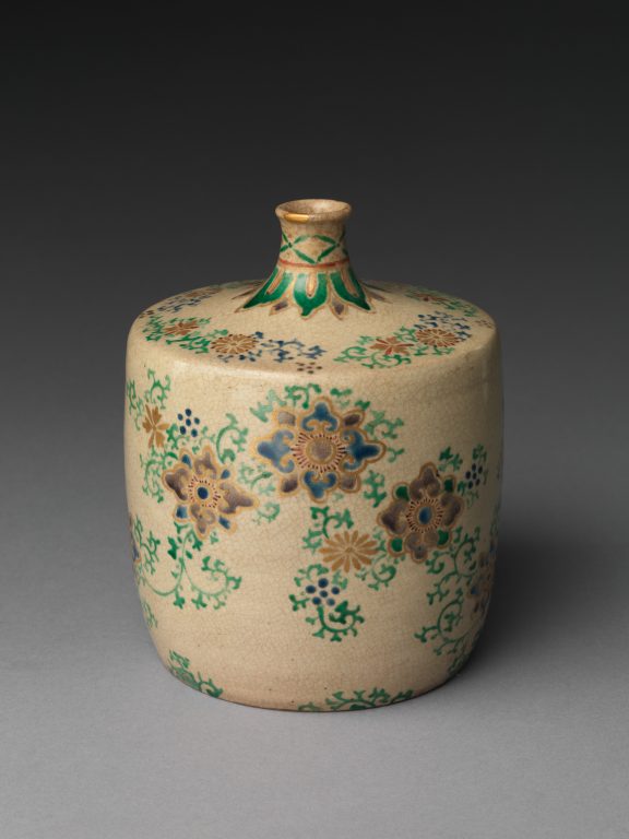 Sake bottle (Tokkuri)