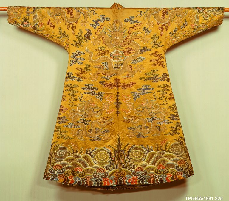 Lay Aristocrat's Robe (Chuba)