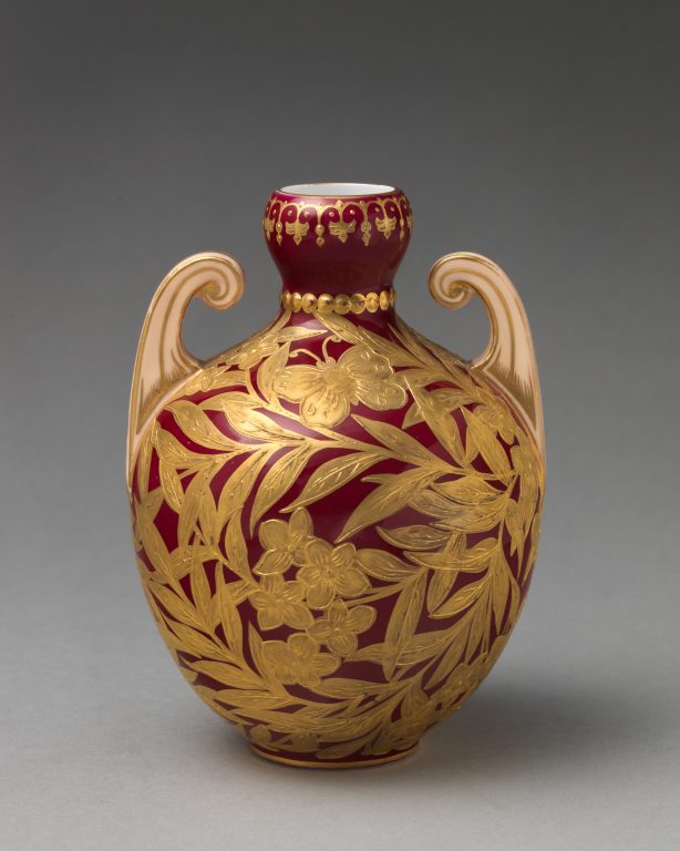 Vase with handles