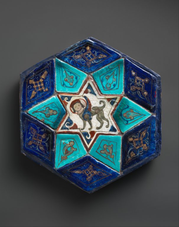 Hexagonal Tile Ensemble with Sphinx